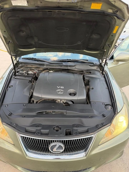 2007 Lexus IS 2nd Gen - Image 6 of 20
