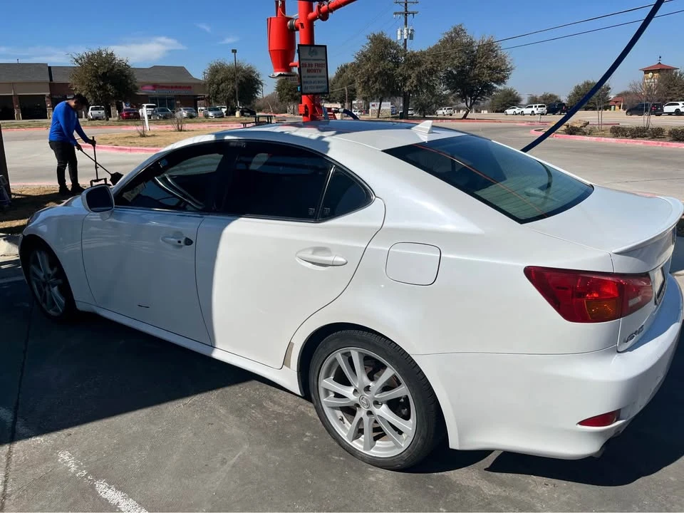 2007 Lexus IS 2nd Gen - Image 2 of 10