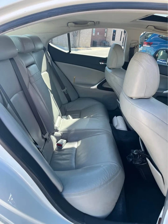 2007 Lexus IS 2nd Gen - Image 5 of 10