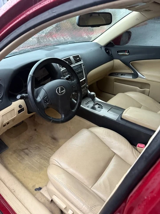 2007 Lexus IS 2nd Gen - Image 6 of 8