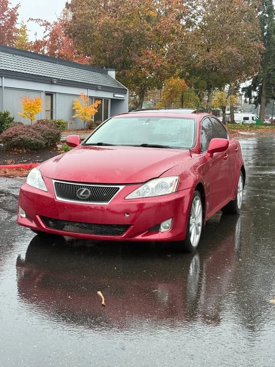 2007 Lexus IS 2nd Gen - Image 4 of 8