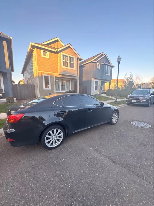 2007 Lexus IS 2nd Gen - Image 2 of 5