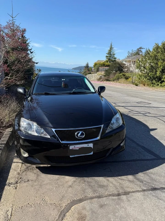 2007 Lexus IS 2nd Gen - Image 3 of 5