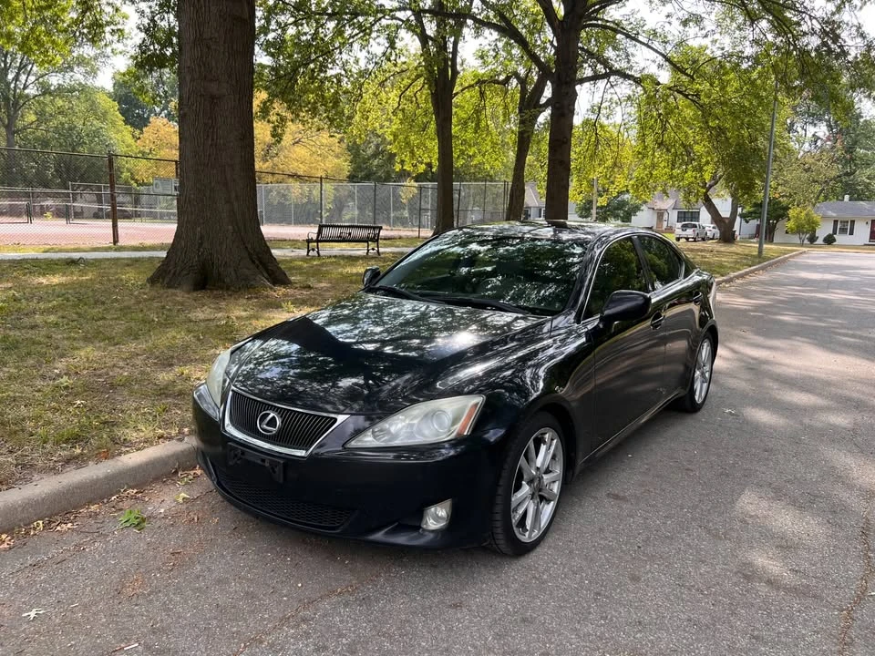 2007 Lexus IS 2nd Gen - Image 3 of 19