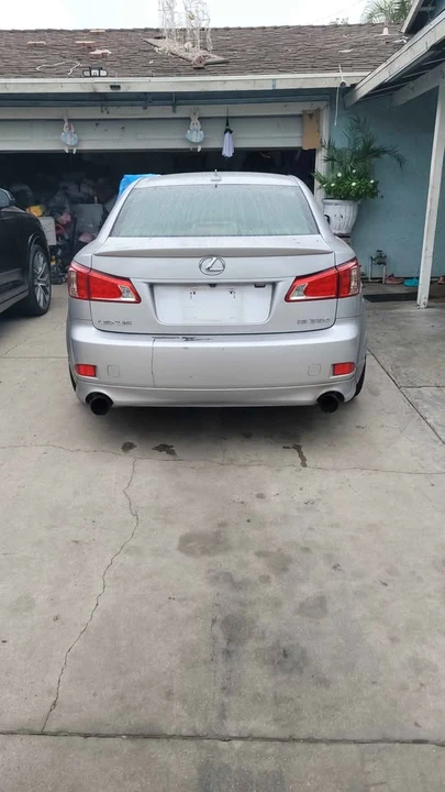2007 Lexus IS 2nd Gen - Image 5 of 8