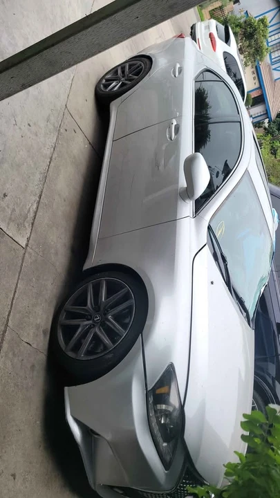 2007 Lexus IS 2nd Gen - Image 2 of 8