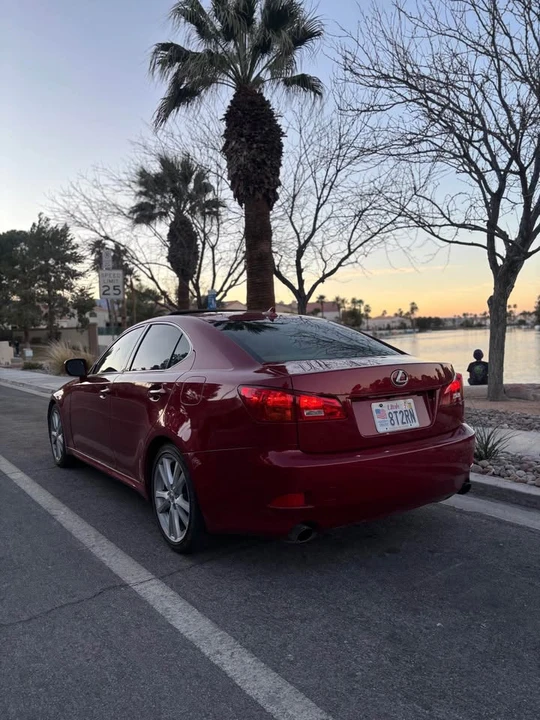2007 Lexus IS 2nd Gen - Image 7 of 12