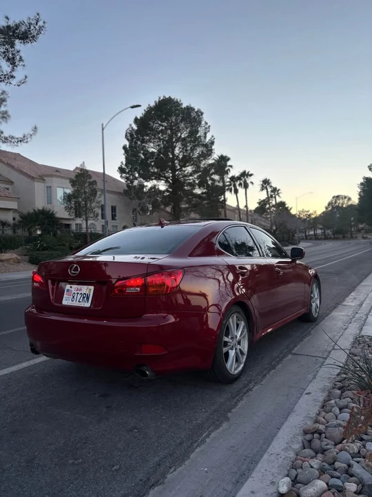 2007 Lexus IS 2nd Gen - Image 5 of 12