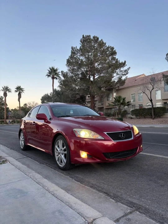 2007 Lexus IS 2nd Gen - Image 3 of 12