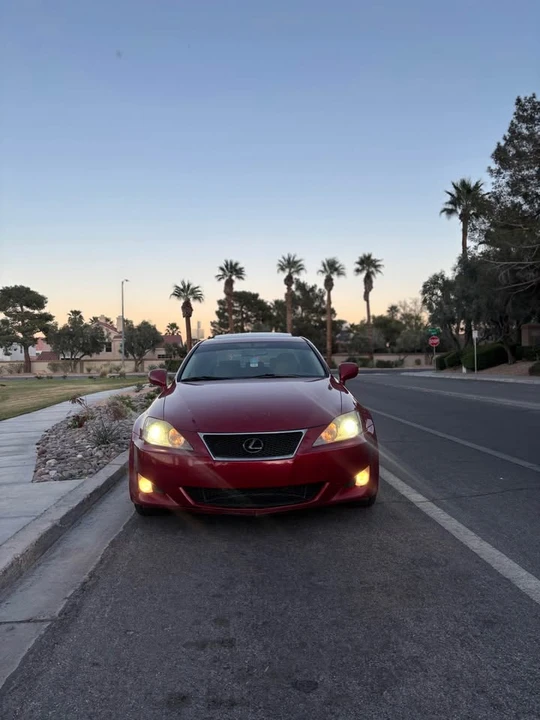 2007 Lexus IS 2nd Gen - Image 2 of 12