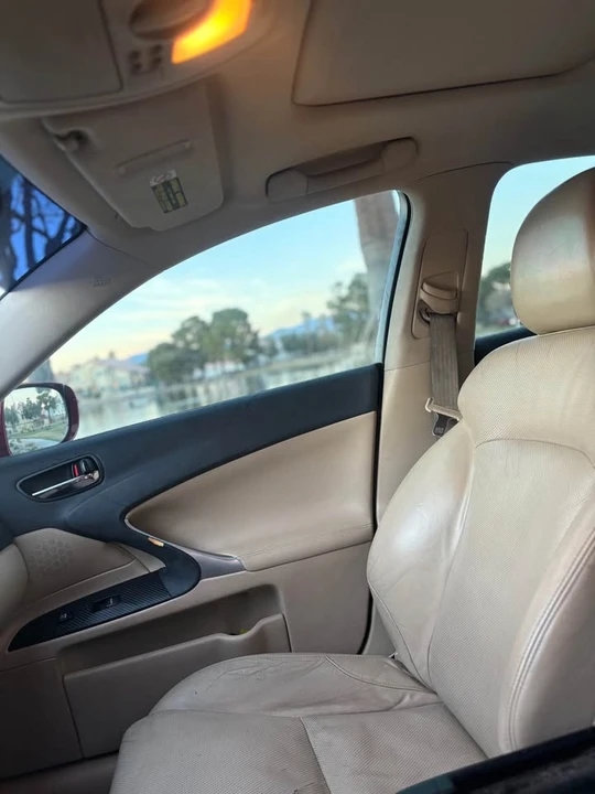2007 Lexus IS 2nd Gen - Image 12 of 12
