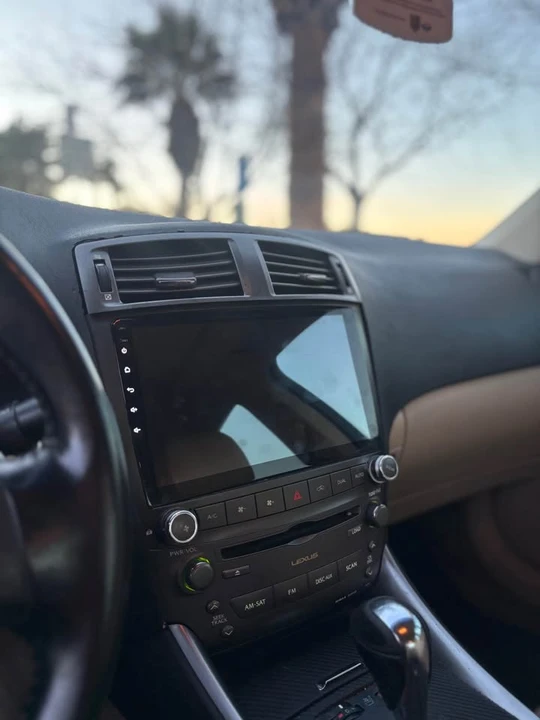 2007 Lexus IS 2nd Gen - Image 11 of 12