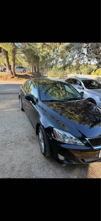 2007 Lexus IS 2nd Gen - Image 2 of 2