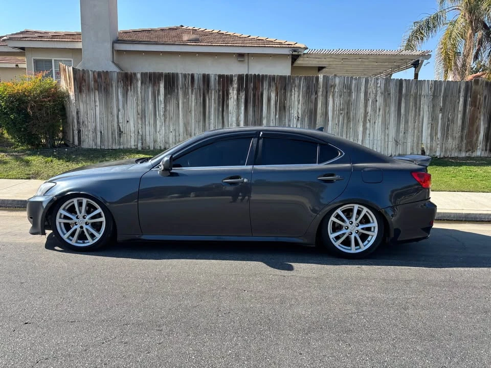 2007 Lexus IS 2nd Gen - Image 2 of 8