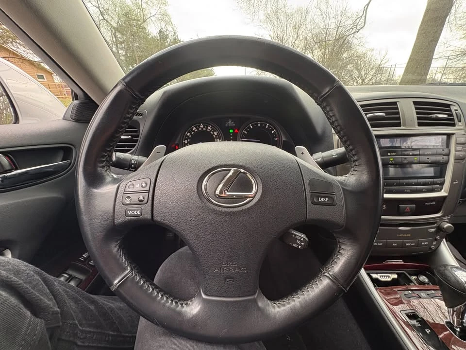 2007 Lexus IS 2nd Gen - Image 12 of 20