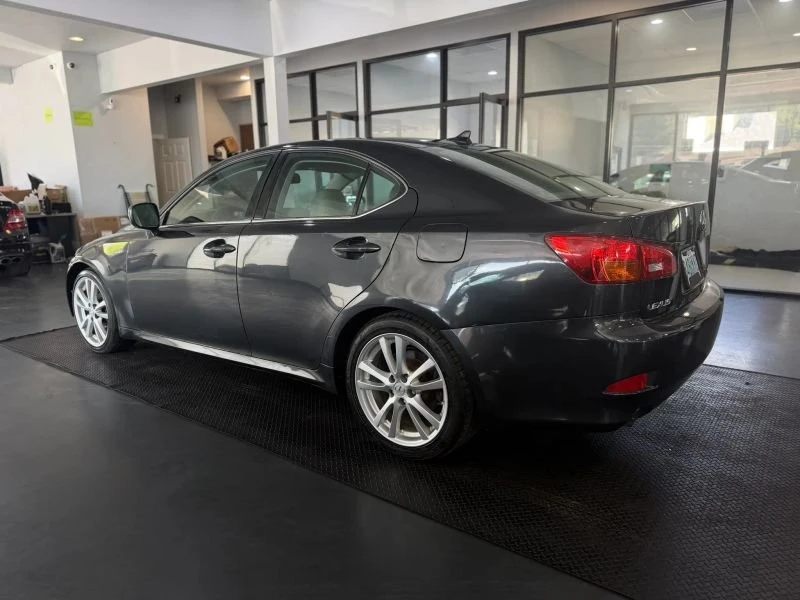 2007 Lexus IS 2nd Gen - Image 5 of 17