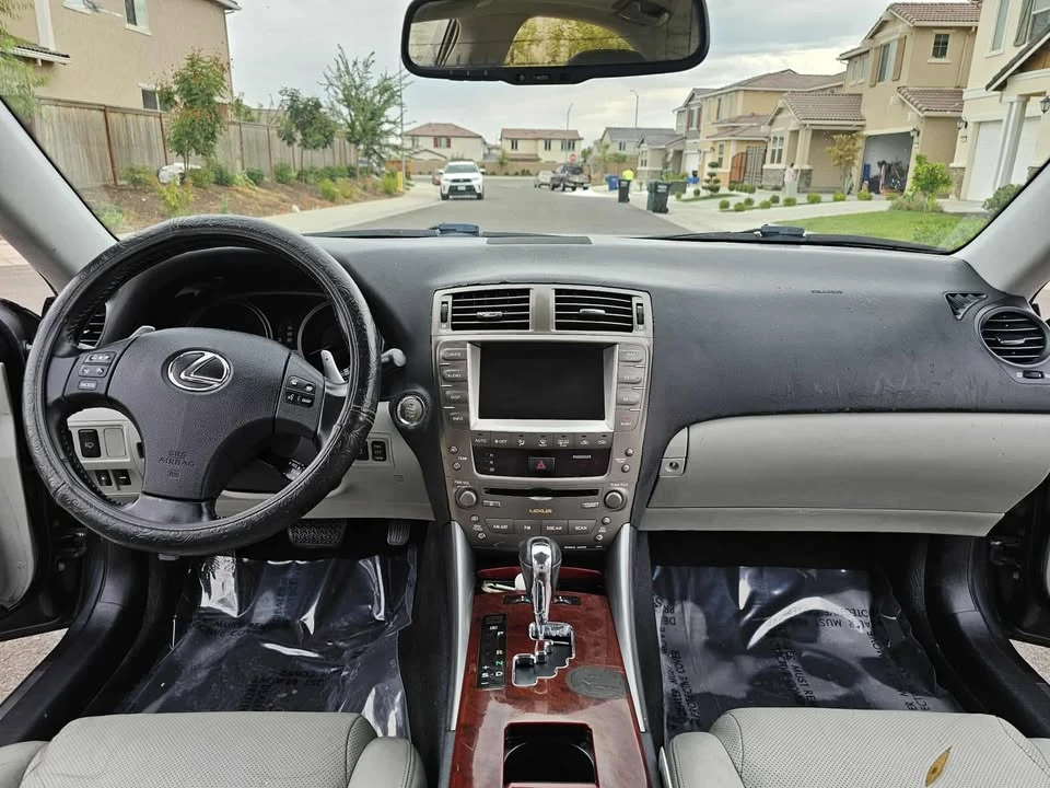 2007 Lexus IS 2nd Gen - Image 12 of 18