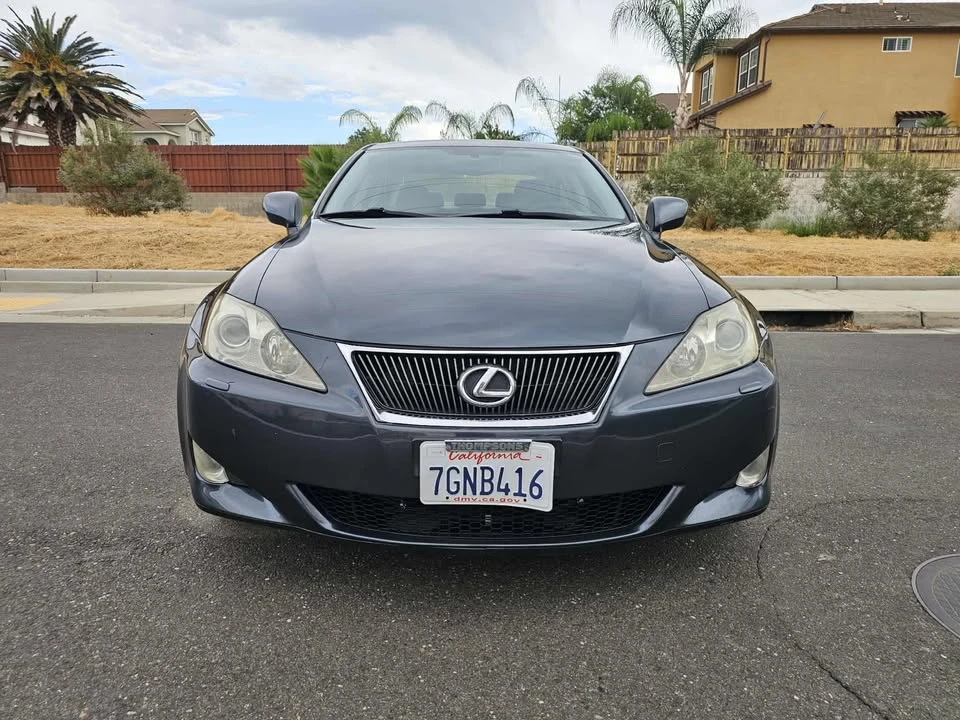2007 Lexus IS 2nd Gen - Image 3 of 18