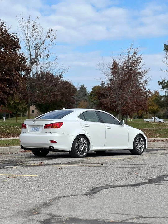 2007 Lexus IS 2nd Gen - Image 4 of 12