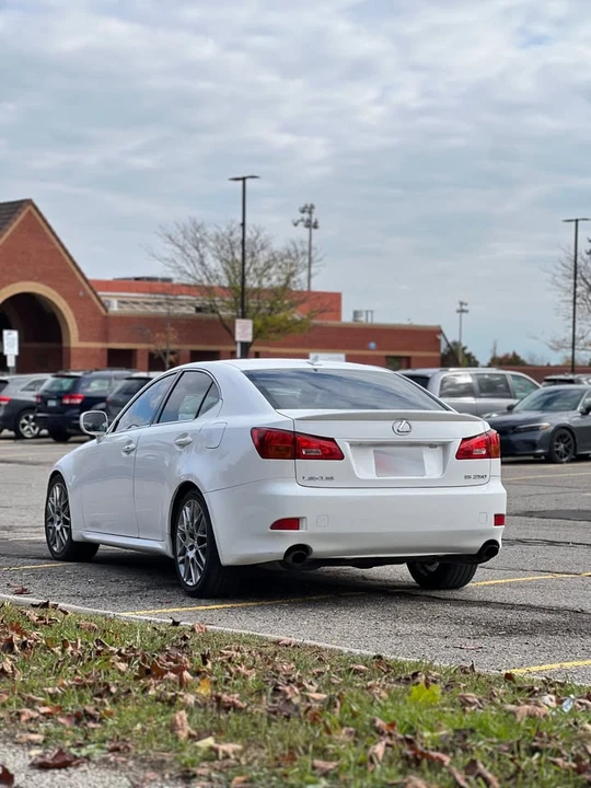 2007 Lexus IS 2nd Gen - Image 6 of 12