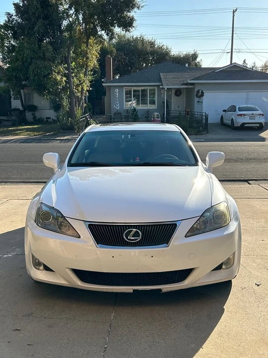2007 Lexus IS 2nd Gen - Image 7 of 8