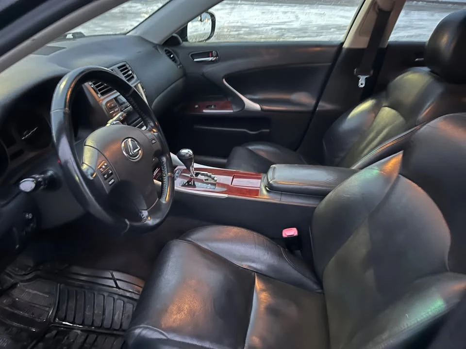2007 Lexus IS 2nd Gen - Image 6 of 14