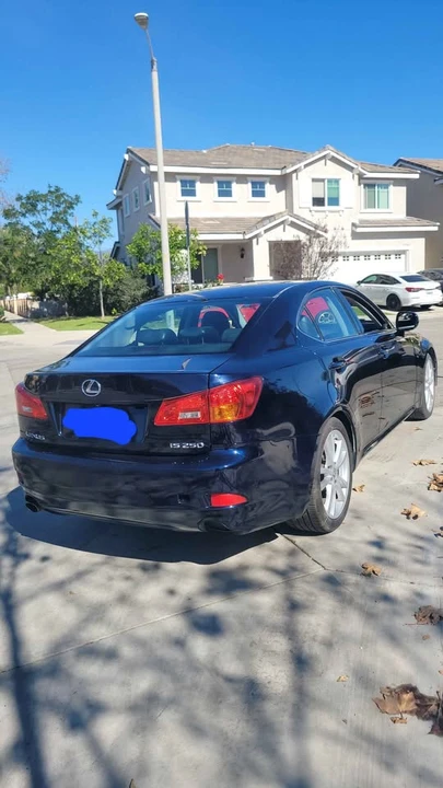2007 Lexus IS 2nd Gen - Image 5 of 11