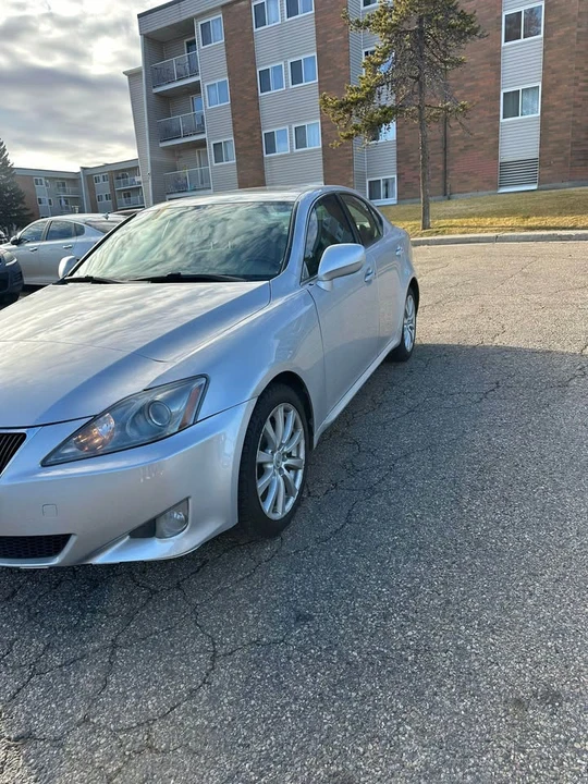 2007 Lexus IS 2nd Gen - Image 2 of 11