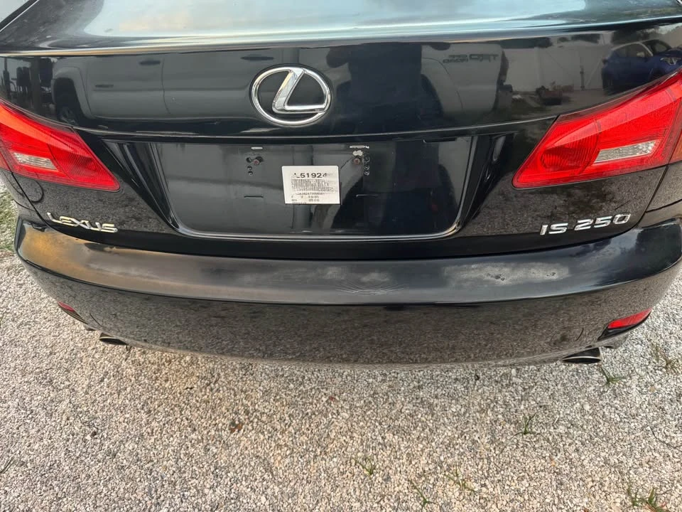 2007 Lexus IS 2nd Gen - Image 4 of 6