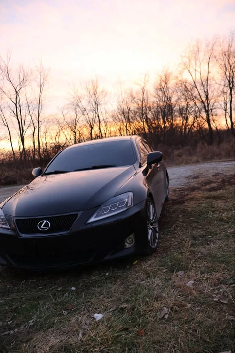 2007 Lexus IS 2nd Gen - Image 4 of 6