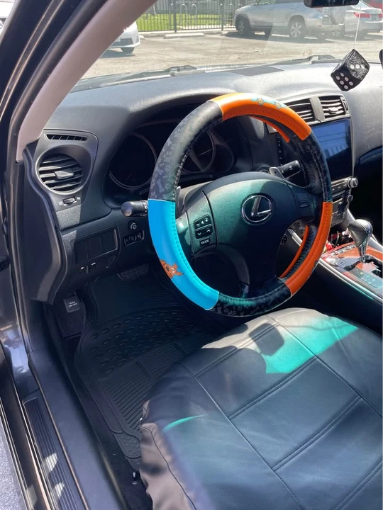 2007 Lexus IS 2nd Gen - Image 6 of 12