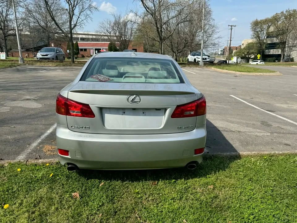 2007 Lexus IS 2nd Gen - Image 4 of 12