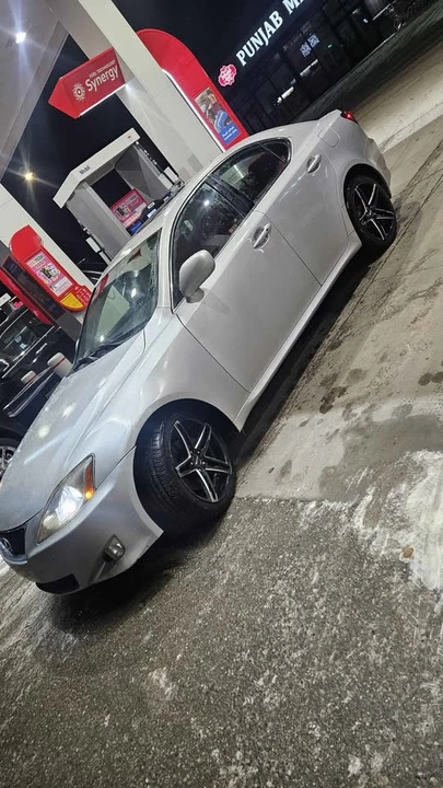 2007 Lexus IS 2nd Gen - Image 4 of 11