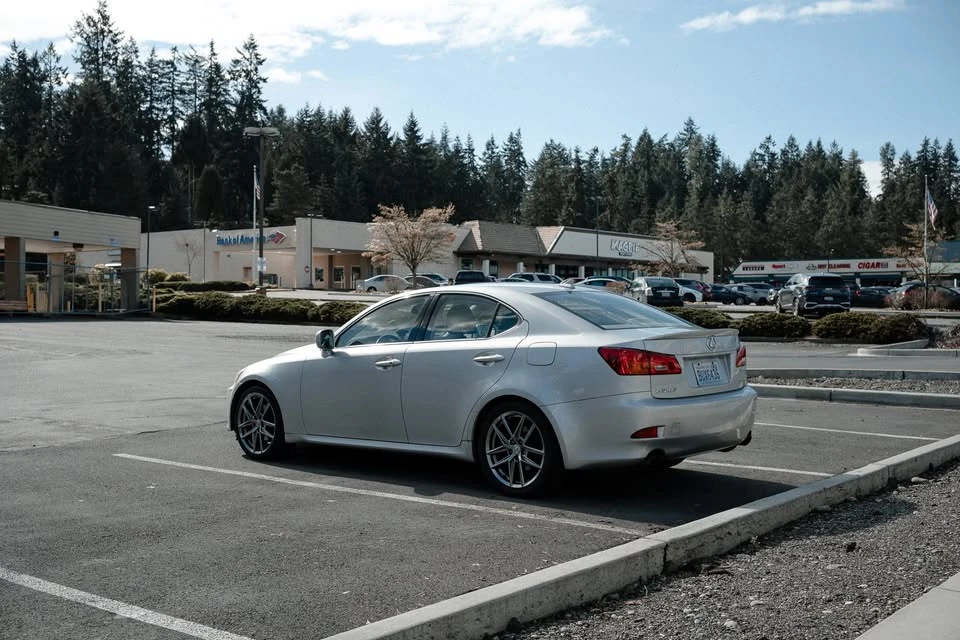 2007 Lexus IS 2nd Gen - Image 7 of 15