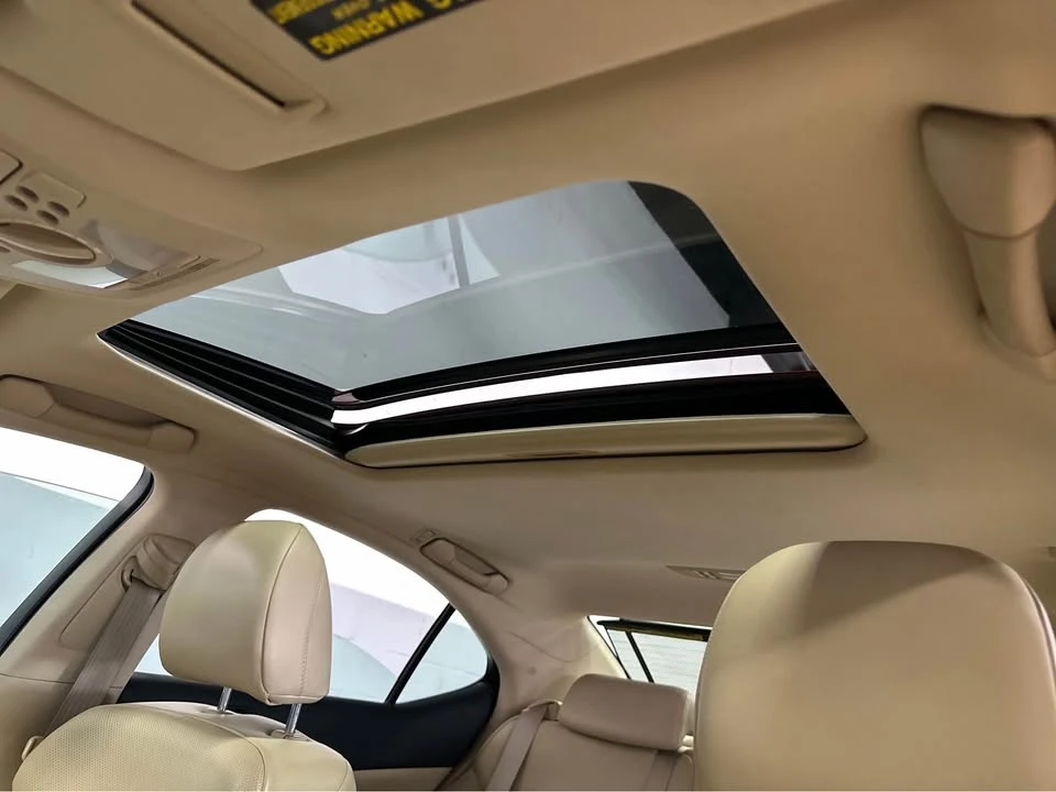 2007 Lexus IS 2nd Gen - Image 15 of 17