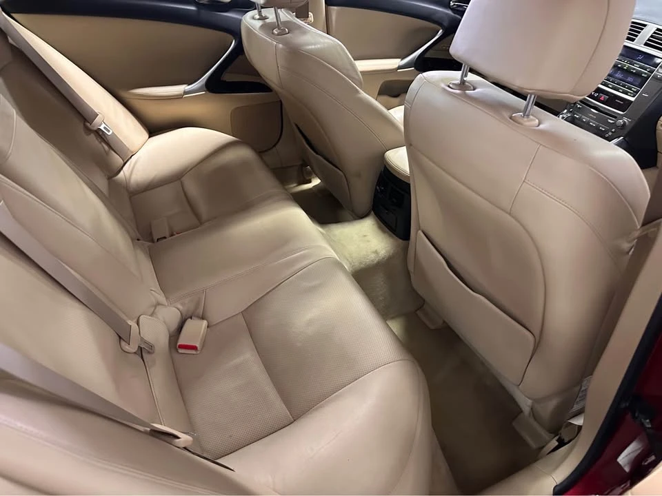 2007 Lexus IS 2nd Gen - Image 13 of 17