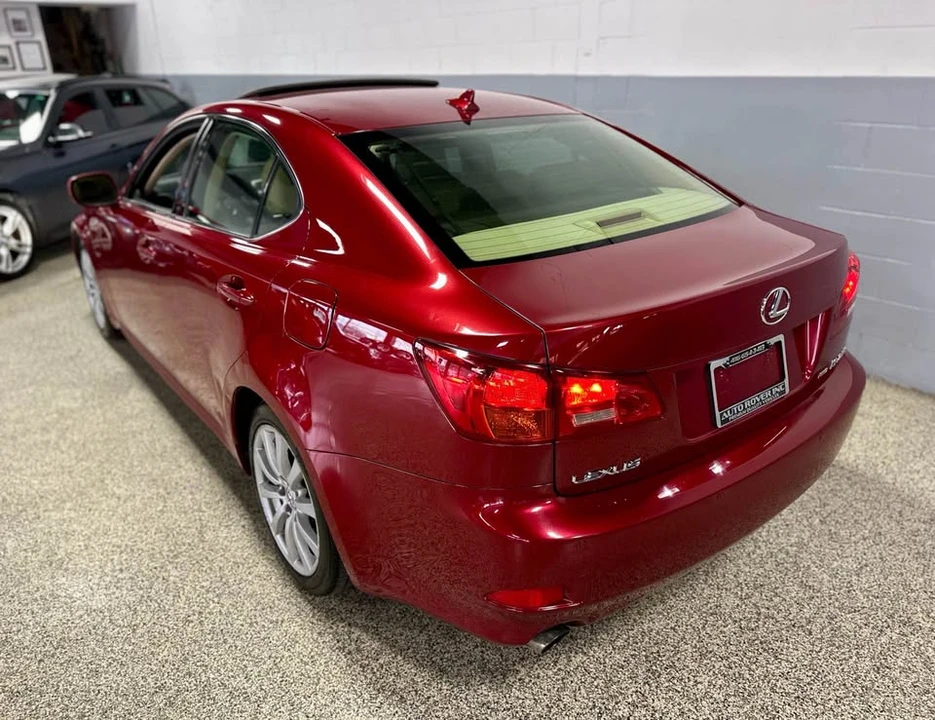 2007 Lexus IS 2nd Gen - Image 16 of 17