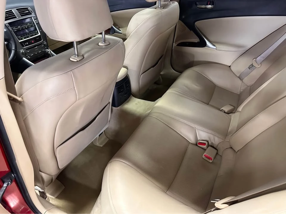 2007 Lexus IS 2nd Gen - Image 14 of 17