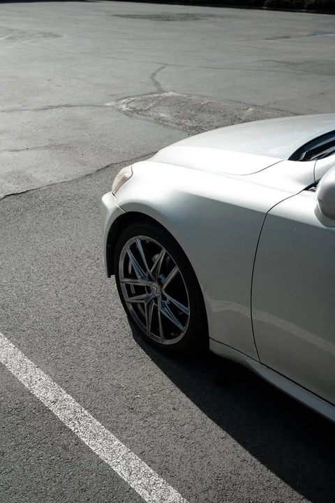 2007 Lexus IS 2nd Gen - Image 9 of 15
