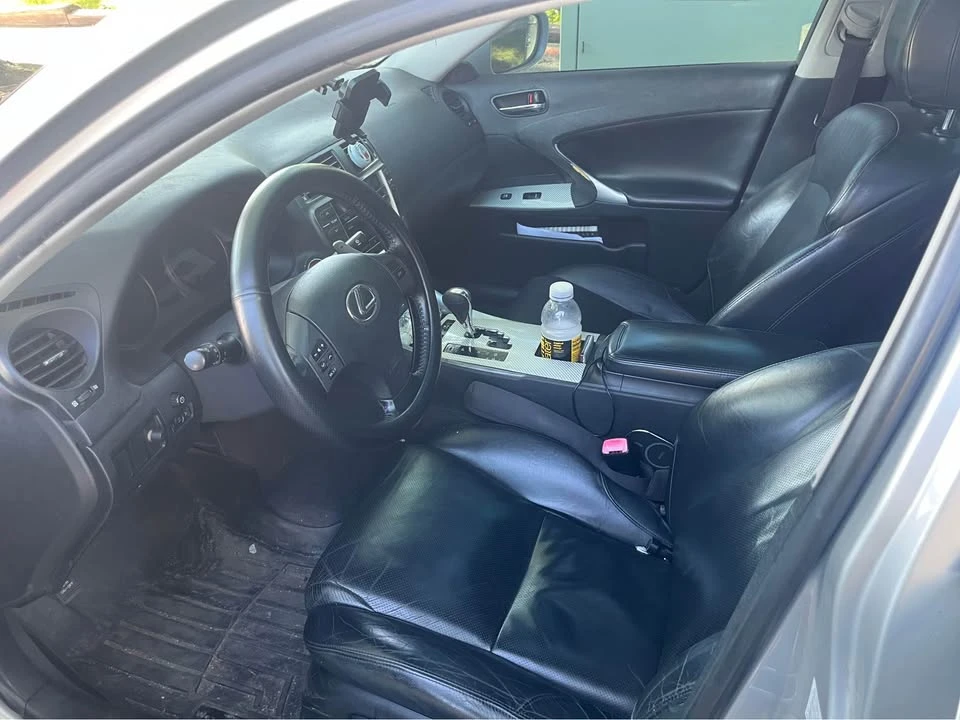 2007 Lexus IS 2nd Gen - Image 3 of 15
