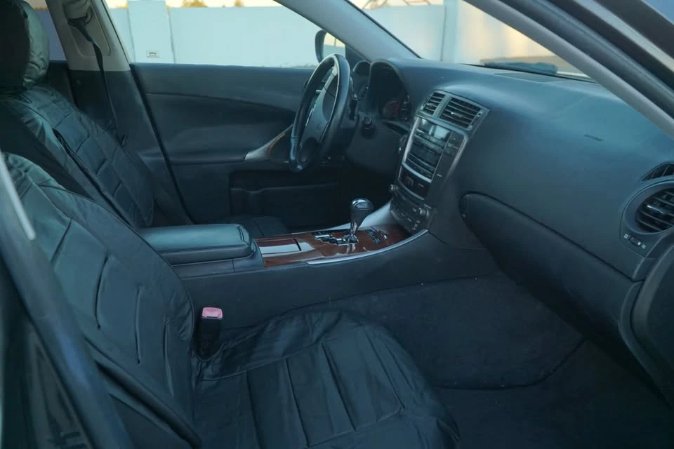 2007 Lexus IS 2nd Gen - Image 19 of 20