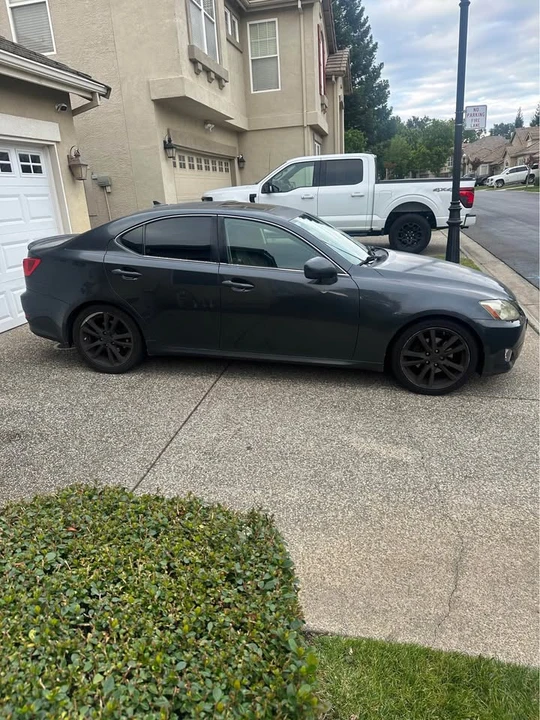 2007 Lexus IS 2nd Gen - Image 3 of 20