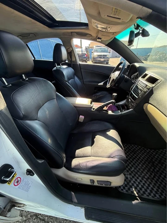 2007 Lexus IS 2nd Gen - Image 5 of 11