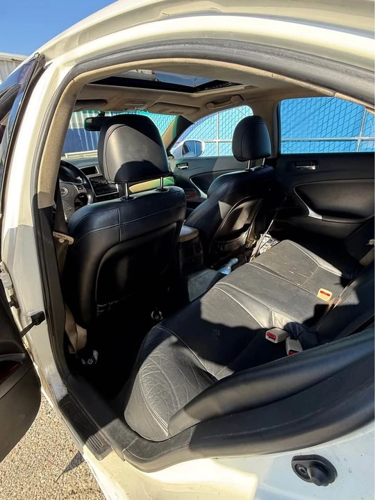 2007 Lexus IS 2nd Gen - Image 6 of 11