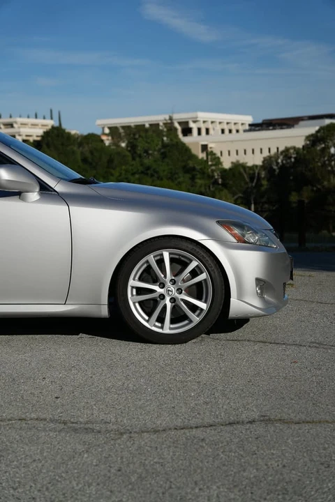 2007 Lexus IS 2nd Gen - Image 5 of 20