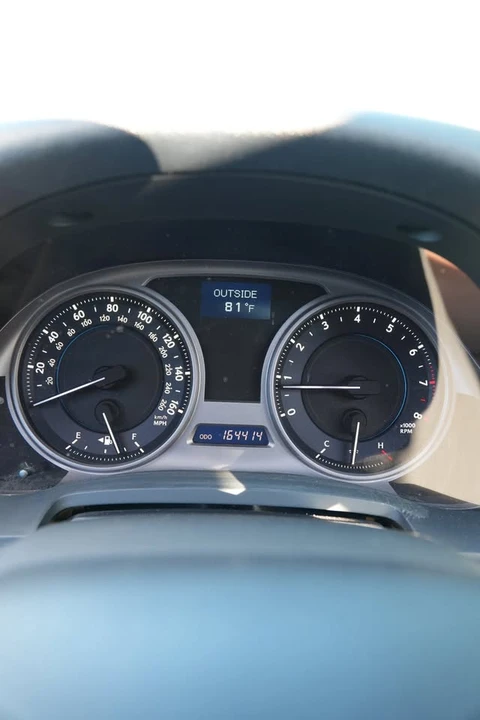 2007 Lexus IS 2nd Gen - Image 13 of 20