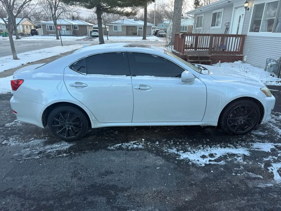 2007 Lexus IS 2nd Gen - Image 5 of 9