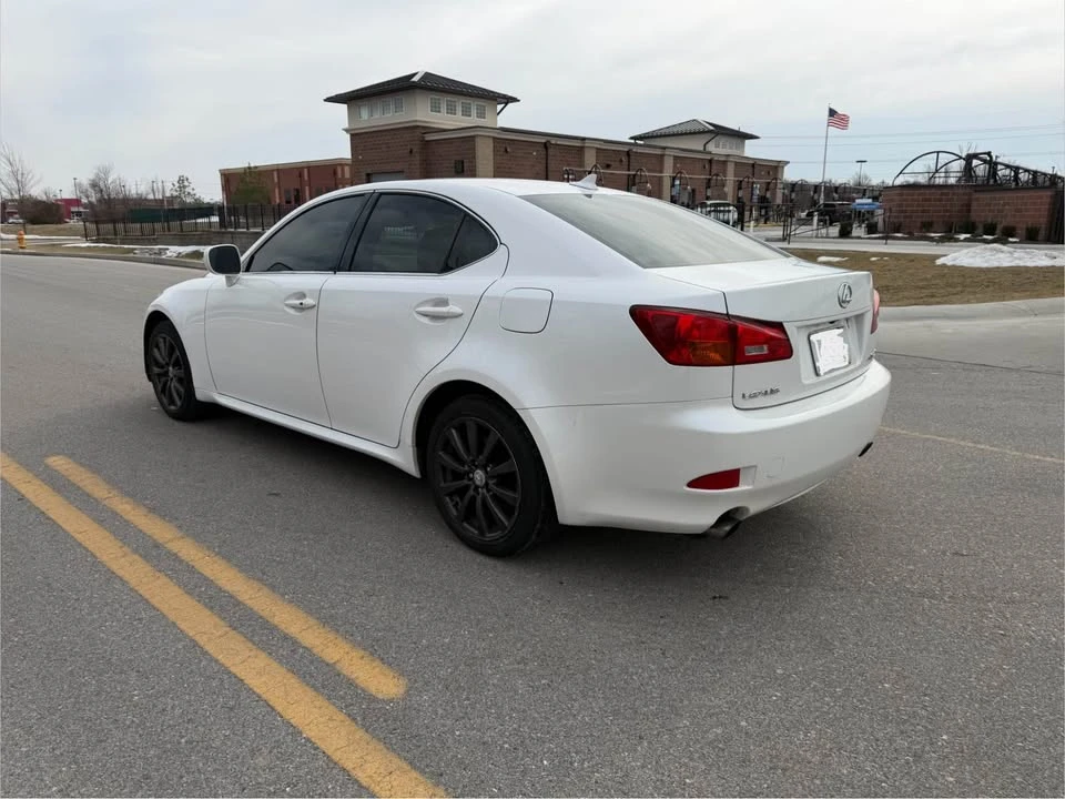 2007 Lexus IS 2nd Gen - Image 8 of 10