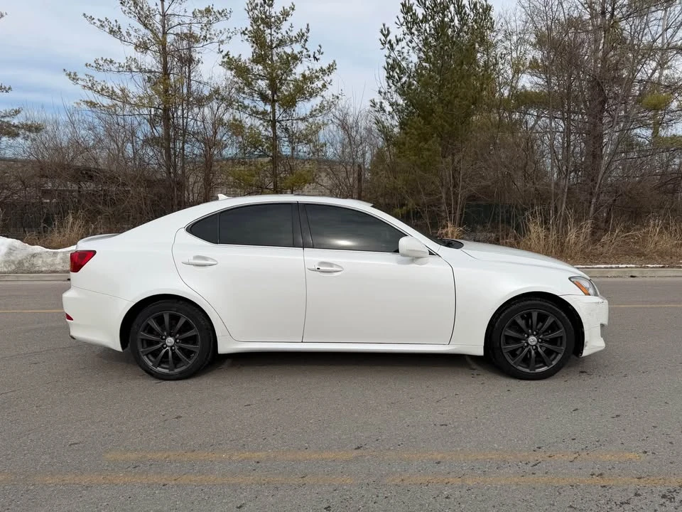 2007 Lexus IS 2nd Gen - Image 2 of 10
