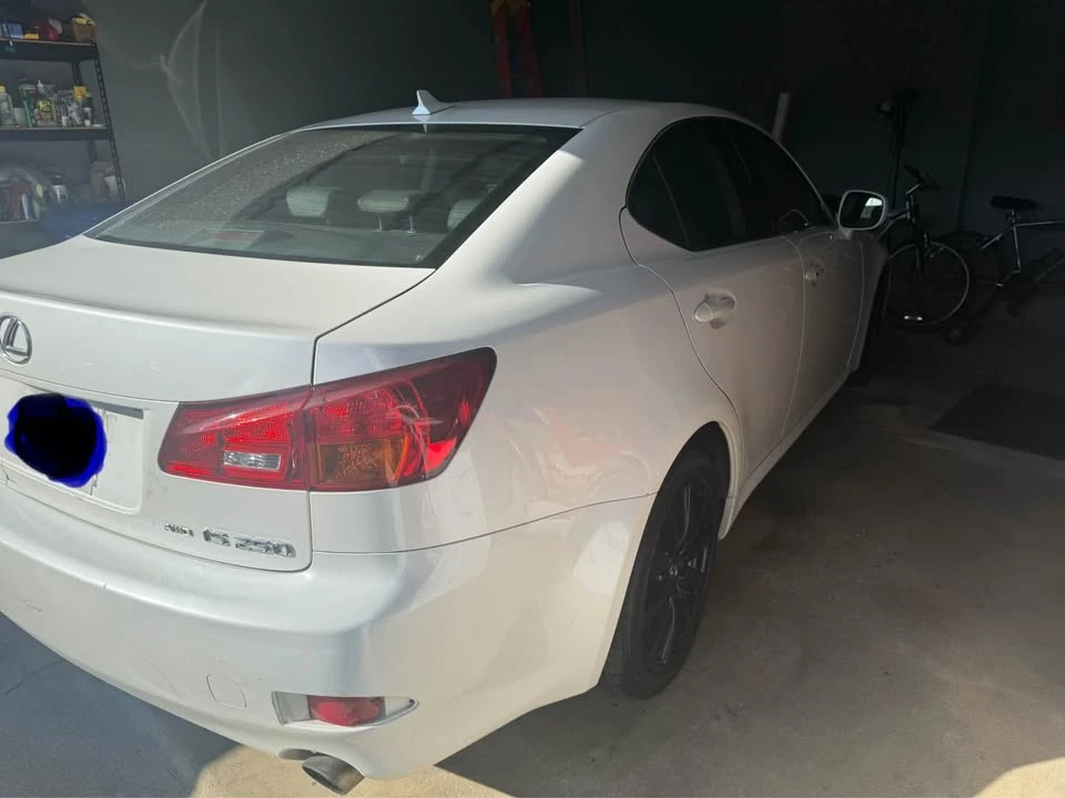 2007 Lexus IS 2nd Gen - Image 8 of 12